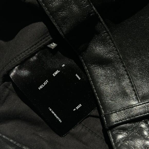 Leather logo zippered pant - Picture 5 of 6